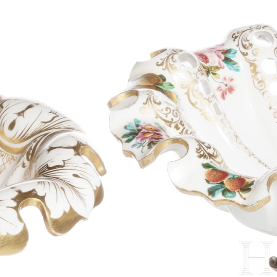 Zwei Aufsatzschalen mit Silberf&uuml;&szlig;en, B&ouml;hmen/deutsch, 19. Jhdt./um 1890
