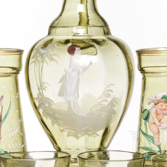 Trinkservice und zwei Vasen, B&ouml;hmen, um 1900