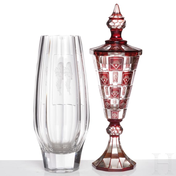 Vase und Deckelpokal, B&ouml;hmen, um 1930