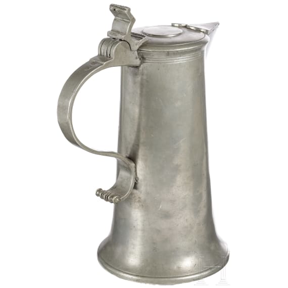Gro&szlig;e Schnabelstitze aus Zinn, M&uuml;nchen, datiert 1700