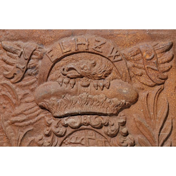 Gro&szlig;e Ofenplatte mit dem Wappen des Herzogs von W&uuml;rttemberg, datiert 1707