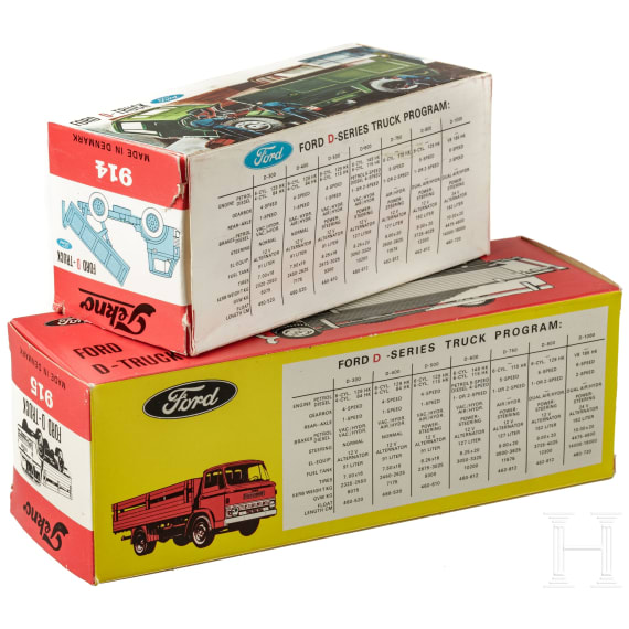Zwei Tekno-Ford-Trucks D 800 Nr. 914 und 915, in Originalkartons