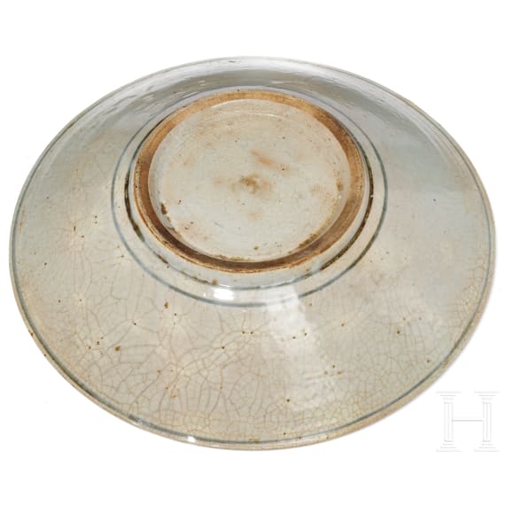 Gro&szlig;e Schale mit kobaltblauem Dekor, China, Ming-Dynastie, 15. - 16. Jhdt.