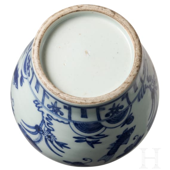 Zwei Teller und vierteiliges Vorratsgef&auml;&szlig;, China