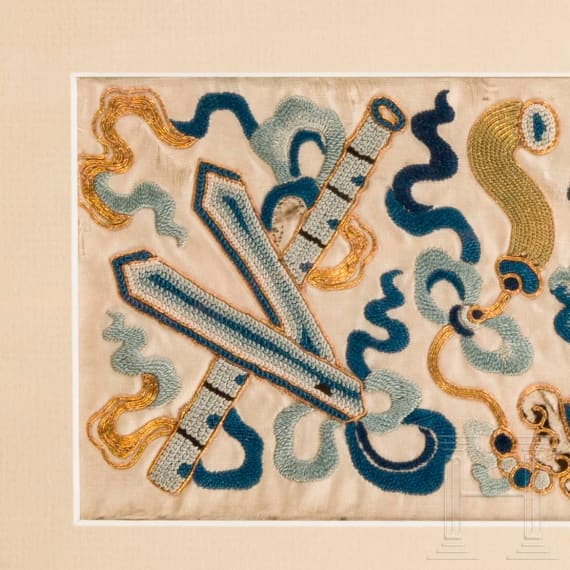 Konvolut asiatisches gerahmtes Kunsthandwerk, meist 19. Jhdt.