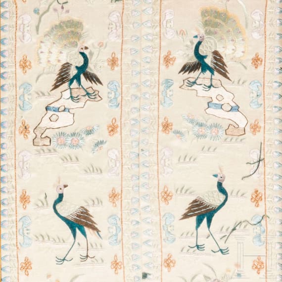 Konvolut asiatisches gerahmtes Kunsthandwerk, meist 19. Jhdt.