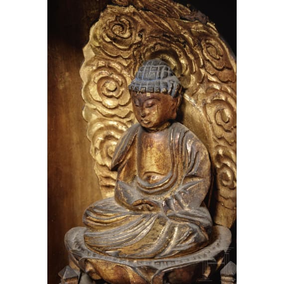 Reisealtar mit meditierendem Buddha, Japan, 19. Jhdt.