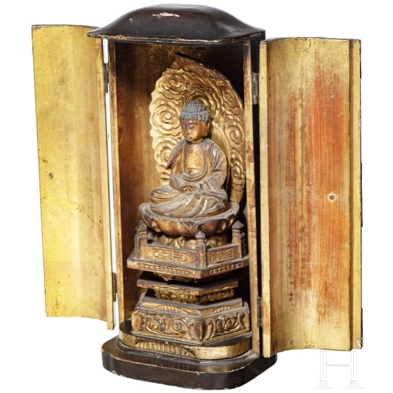 A Japanese travel altar with a meditating Buddha, 19th century