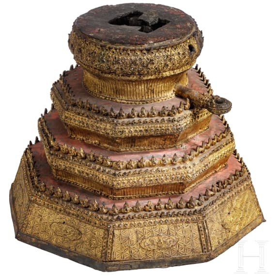 Bronzener Säulensockel, Indien, 18./19. Jhdt.