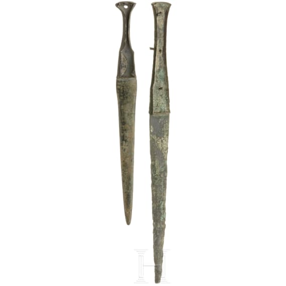 Zwei Bronzedolche, Luristan, 12. - 11. Jhdt. v. Chr.