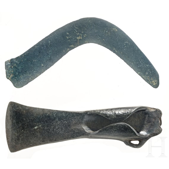 Lappenbeil und Sichel, sp&auml;te Bronzezeit, um 1000 v. Chr.