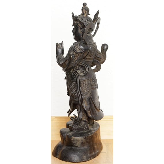 Bronzegussfigur eines Tempelw&auml;chters, China, 19./20. Jhdt.