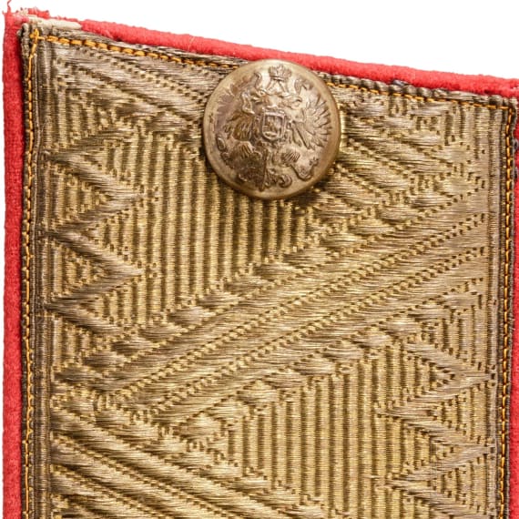 A pair of Russian shoulder boards for a major general, circa 1910