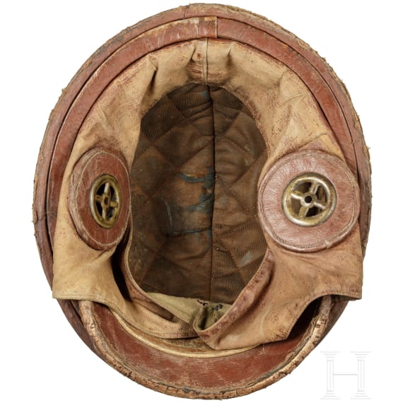 An aviation helmet of the type "Roold"