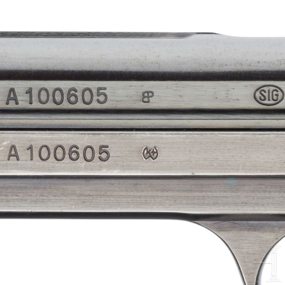 SIG Armeepistole 49 (P 210), im Karton