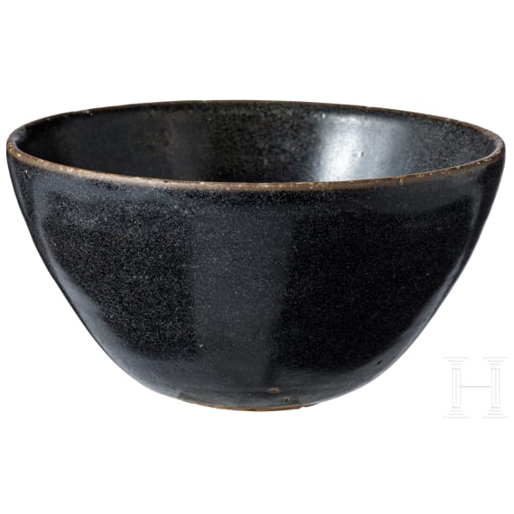 Jizhou-Teeschale, schwarz glasiert, südliche Song-Dynastie (12. - 13. Jhdt.)