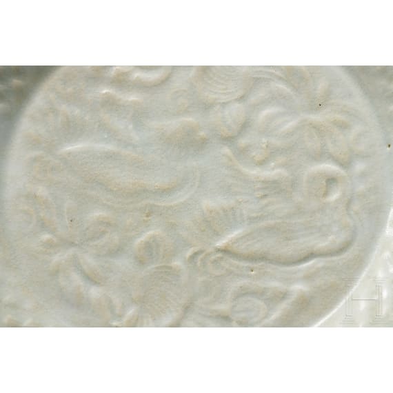 Qingbai-glasierte Schüssel mit graviertem Entenrelief, südliche Song-Dynastie