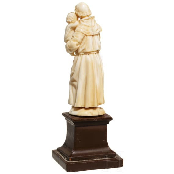 Heiligenfigur mit Kind, wohl Augsburg, 17. Jhdt.