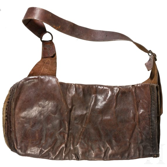 Lederne Jagdtasche mit Fellbesatz, deutsch, um 1830/40