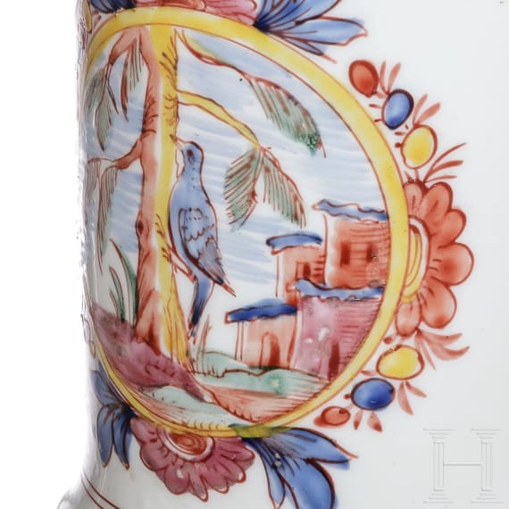 Rechteckflasche und Milchglaskrug, 19. Jhdt.