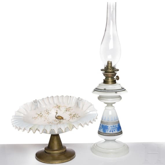 Petroleumlampe und Fu&szlig;schale, B&ouml;hmen, Ende 19. Jhdt.