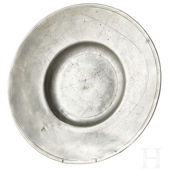 Breitrandteller aus Zinn, W&uuml;rzburg um 1720