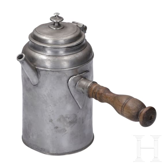 Gravierter Walzenkrug und Schokoladenkanne, Sachsen, um 1800