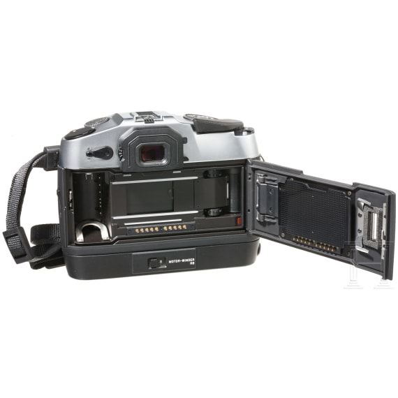 Kamerageh&auml;use Leica R8, mit Motor-Winder, Tragekoffer
