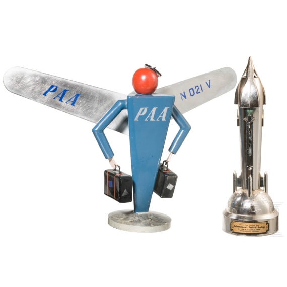 Reiseb&uuml;ro-Tisch-Modell "Pan American Airways N 021 V", 50er Jahre, sowie Satelliten-Spardose "Railroadmen's Federal Savings", mit Schl&uuml;ssel