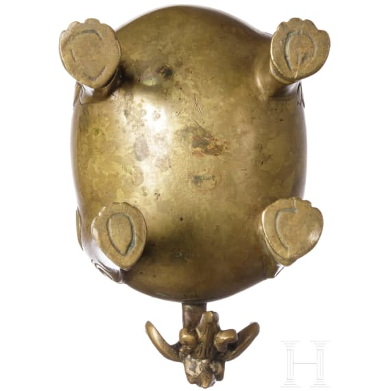Bronzegef&auml;&szlig; in Form eines Fo-Hundes, China, 1. H&auml;lfte 20. Jhdt.