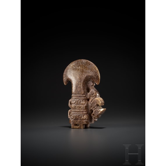 Zeremonialaxt im Stil der Ming-Zeit, Nephrit-Jade, China, um 1900