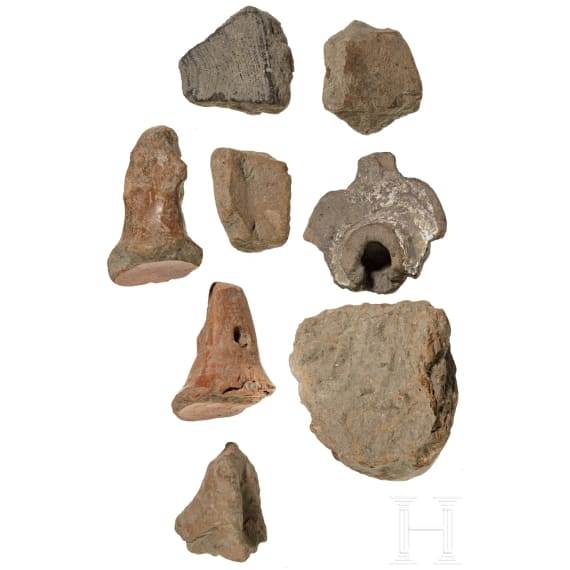 Gruppe von acht Terrakotta-K&ouml;pfchen, Mittelamerika, pr&auml;kolumbisch