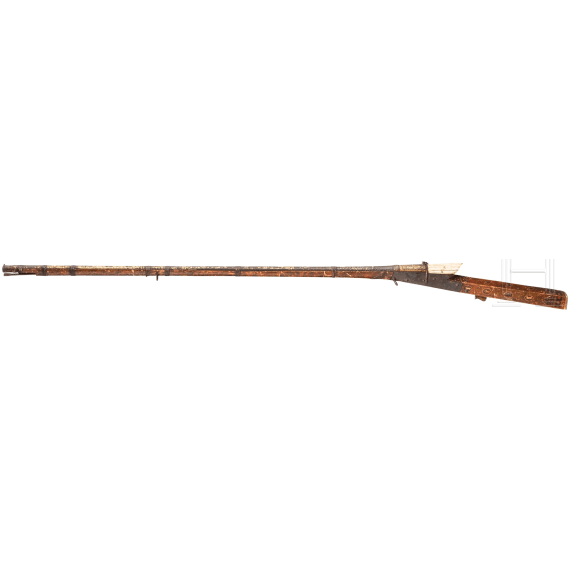 Goldtauschiertes Luntenschlossgewehr mit bemaltem Holzschaft, Indien, um 1800