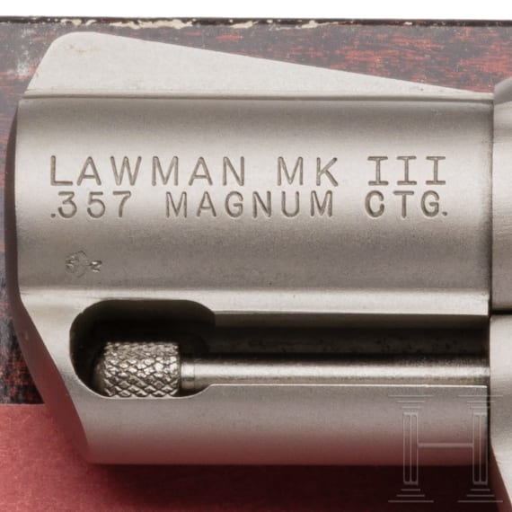 Colt Lawman MK III, vernickelt, im Karton