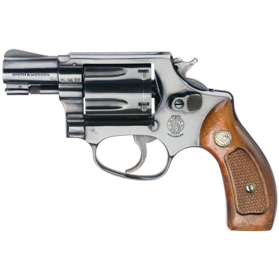 Smith & Wesson Mod. 36, "The .38 Chief's Special"