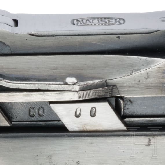 Mauser P 08 Banner 1941, Schutzpolizei