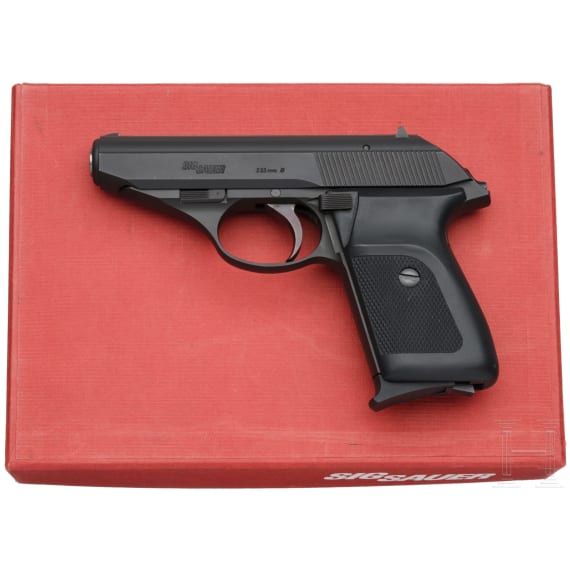 SIG-Sauer P 230, im Karton
