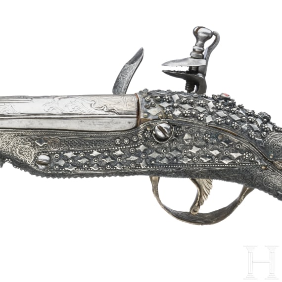Prunkvolle silbermontierte Steinschlosspistole, osmanisch, 18. Jhdt.