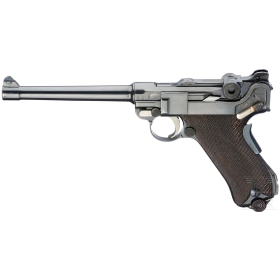 A Navy Luger by DWM, Mod. 04 (1906), Reichsmarine, Gouv. Kiautschou, with accessories