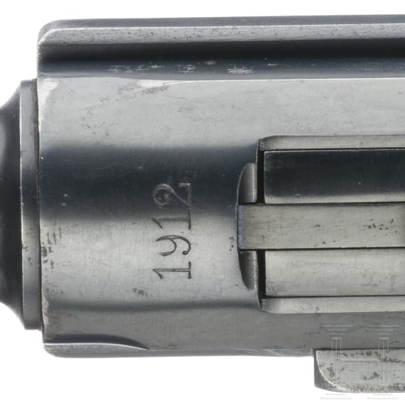 A Luger pistol by DWM, 1912, with holster