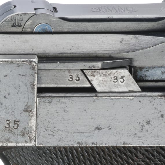A Luger pistol by DWM, 1913, no hold-open, machine-gun bataillon