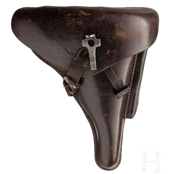 A Luger pistol by DWM, 1917, with holster