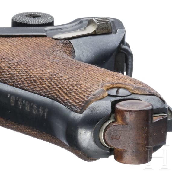 An Artillery Luger by DWM, 1917, with holster and shoulder stock