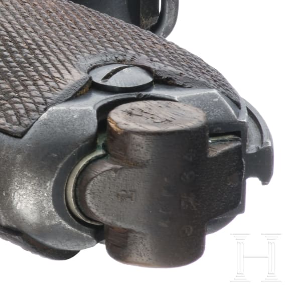 A Luger pistol by DWM, Weimar Alphabet, Navy, with holster
