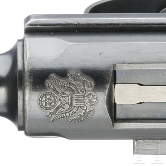 A Luger pistol Mod. 1900 by DWM, American Eagle, with "Ideal" shoulder stock/holster