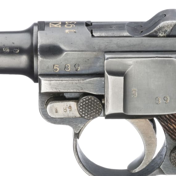A Luger pistol by Erfurt "Kl 1933"