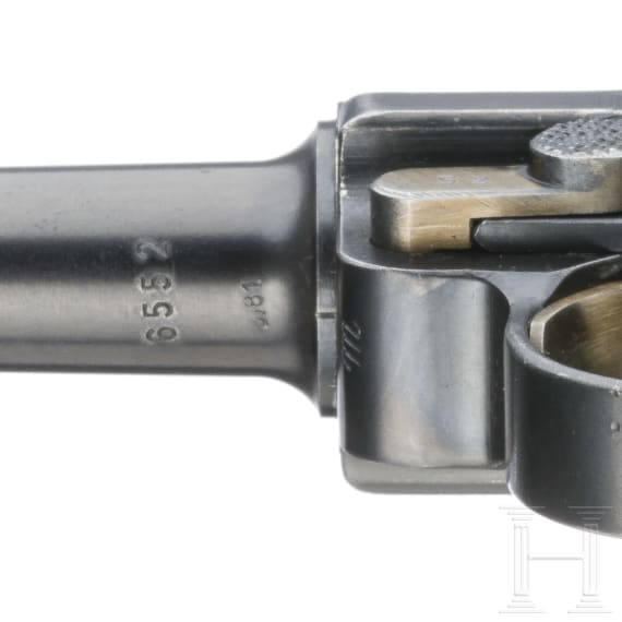Pistole 08, Mauser, Code "1936 - S/42", zwei Magazine, Koffertasche