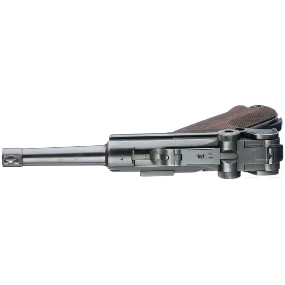 A "K&uuml;" marked Luger pistol by Mauser, code "41 - byf", 2 matching mags, holster; Luftwaffe
