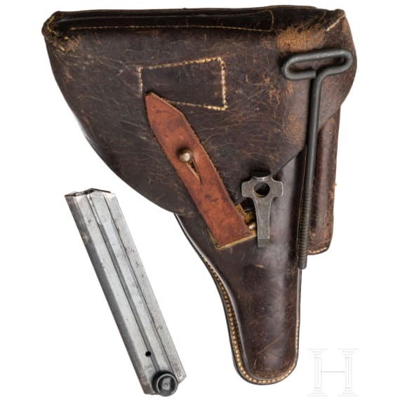 A Luger pistol by Mauser, code "42 - byf" (port. Mod. 942), with holster, Portugal