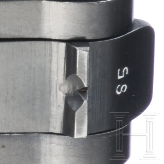 A Luger pistol by Simson, 1925